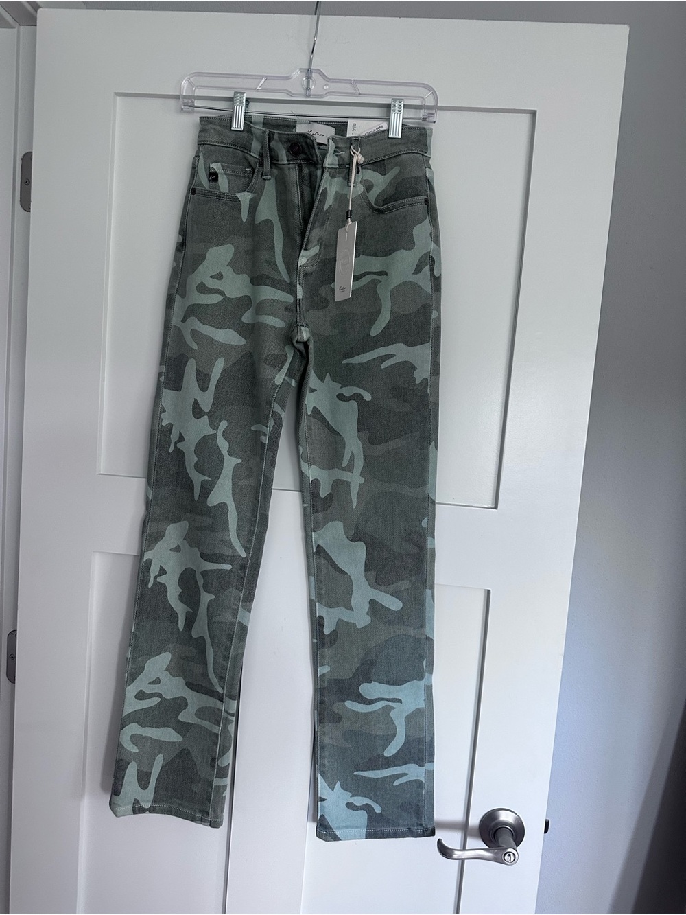 KanCan Women's Straight Camo Jeans - Olive & Light Green